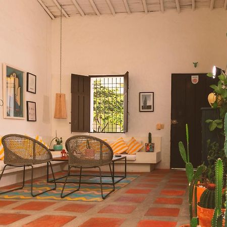 לינה וארוחת בוקר הונדה Casa Amberes מראה חיצוני תמונה