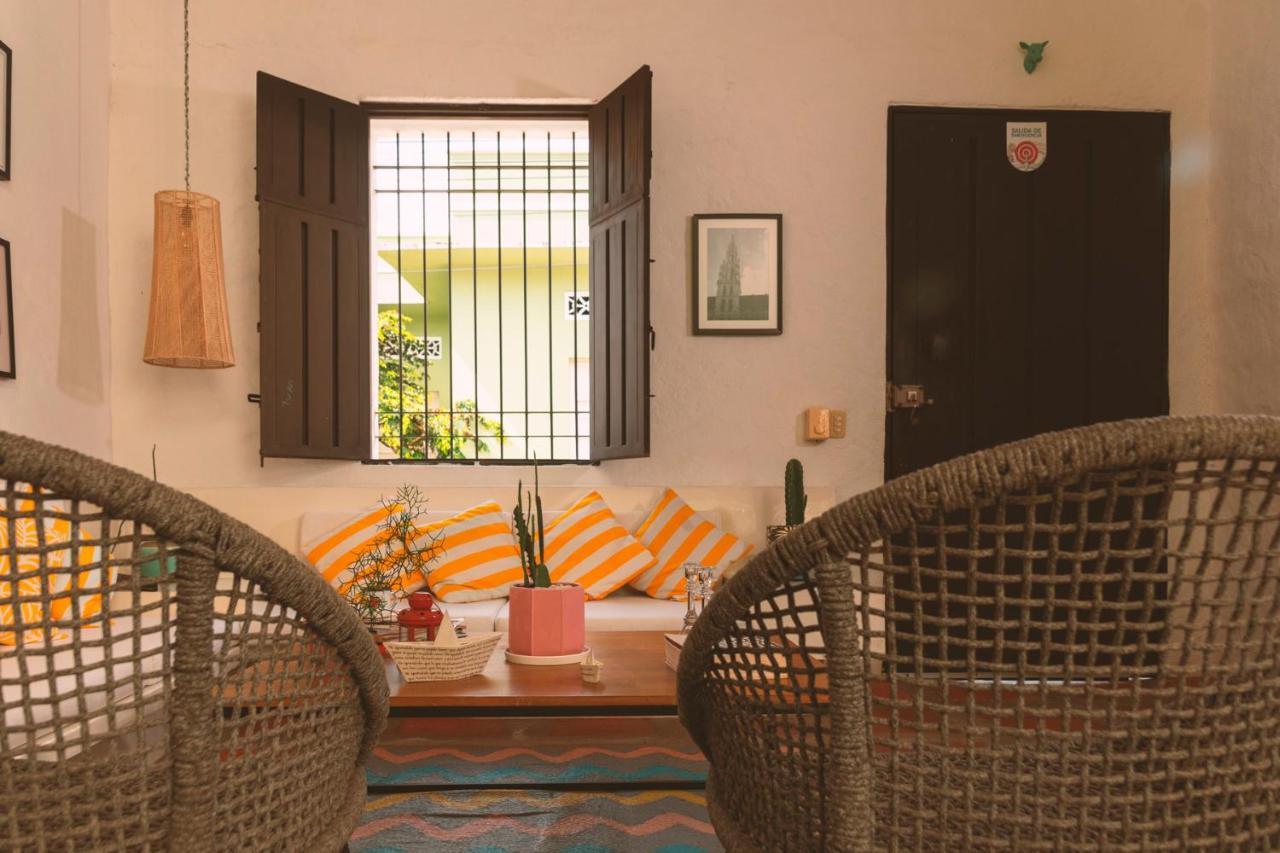לינה וארוחת בוקר הונדה Casa Amberes מראה חיצוני תמונה